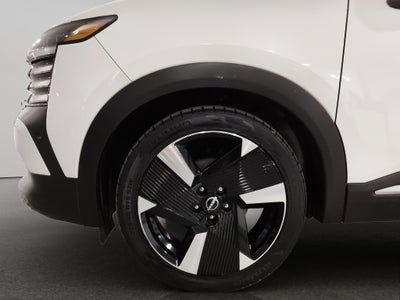 2025 Nissan Kicks VUD 5 pts. Platinum, 2.0l, TA, TP, s. Bose, pantalla touch 12