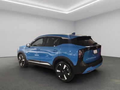 2025 Nissan Kicks VUD 5 pts. Platinum, 2.0l, TA, TP, s. Bose, pantalla touch 12
