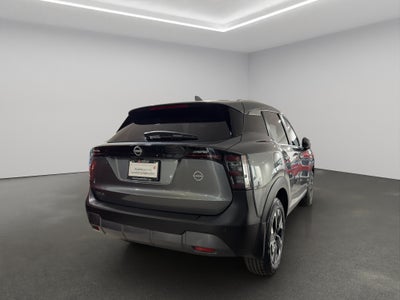 2025 Nissan Kicks VUD 5 pts. Advance, 2.0l, TA, RA-17 (línea nueva)