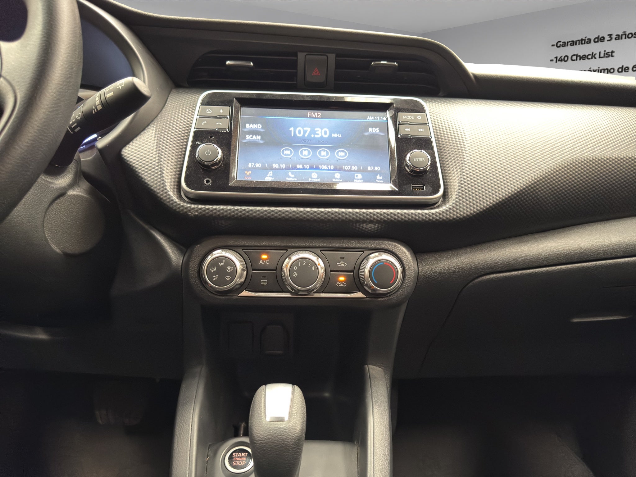2025 Nissan Kicks VUD 5 pts. Play Advance, 1.6l, TM5, RA-17 (línea nueva)