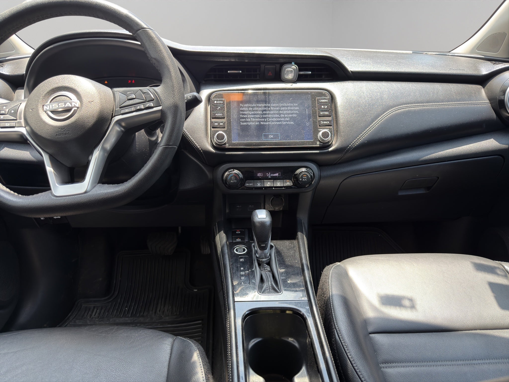 2023 Nissan Kicks VUD 5 pts. Exclusive, 1.6l, TA, a/ac. Aut., piel, GPS, RA-17