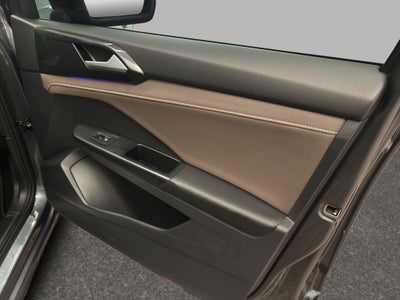 2023 Volkswagen Taos VUD 5 pts. Highline, 150 HP, 1.4T, TA, piel, TP, f. led, RA-18