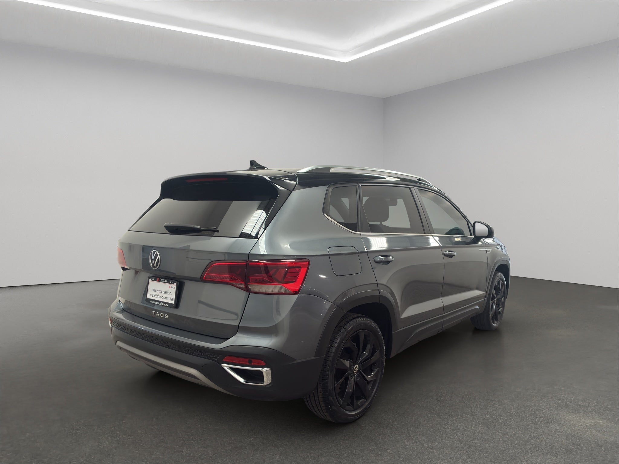 2023 Volkswagen Taos VUD 5 pts. Highline, 150 HP, 1.4T, TA, piel, TP, f. led, RA-18