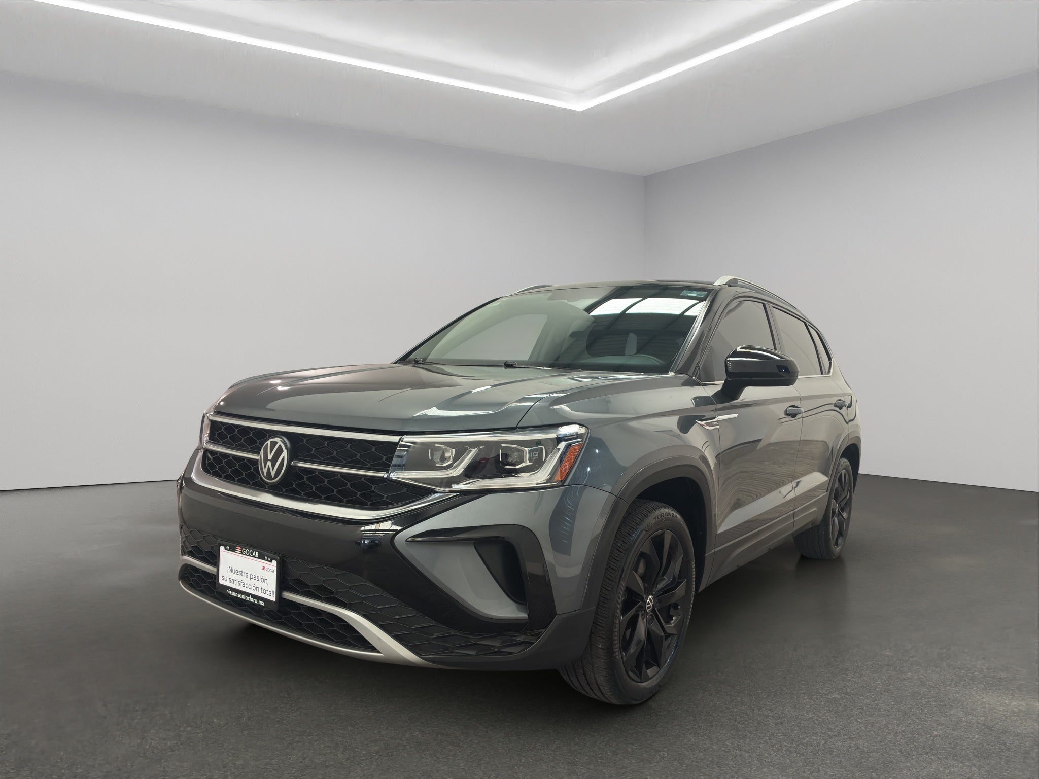 2023 Volkswagen Taos VUD 5 pts. Highline, 150 HP, 1.4T, TA, piel, TP, f. led, RA-18