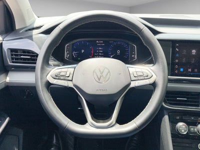 2023 Volkswagen Taos VUD 5 pts. Highline, 150 HP, 1.4T, TA, piel, TP, f. led, RA-18