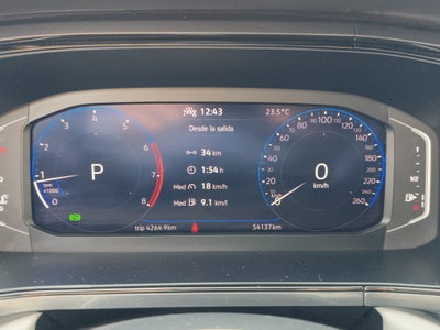 2023 Volkswagen Taos VUD 5 pts. Highline, 150 HP, 1.4T, TA, piel, TP, f. led, RA-18