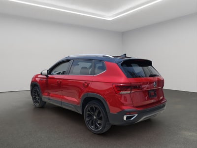 2023 Volkswagen Taos VUD 5 pts. Highline, 150 HP, 1.4T, TA, piel, TP, f. led, RA-18