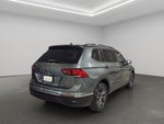 2022 Volkswagen Tiguan VUD 5 pts. Comfortline, 1.4T, DSG, piel, f. niebla, cámara reversa, RA-17