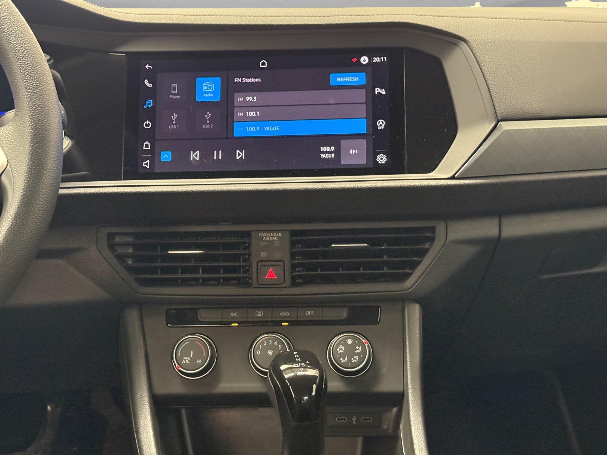 2023 Volkswagen Jetta A7 4 pts. Comfortline, 1.4T, TA, RA-16