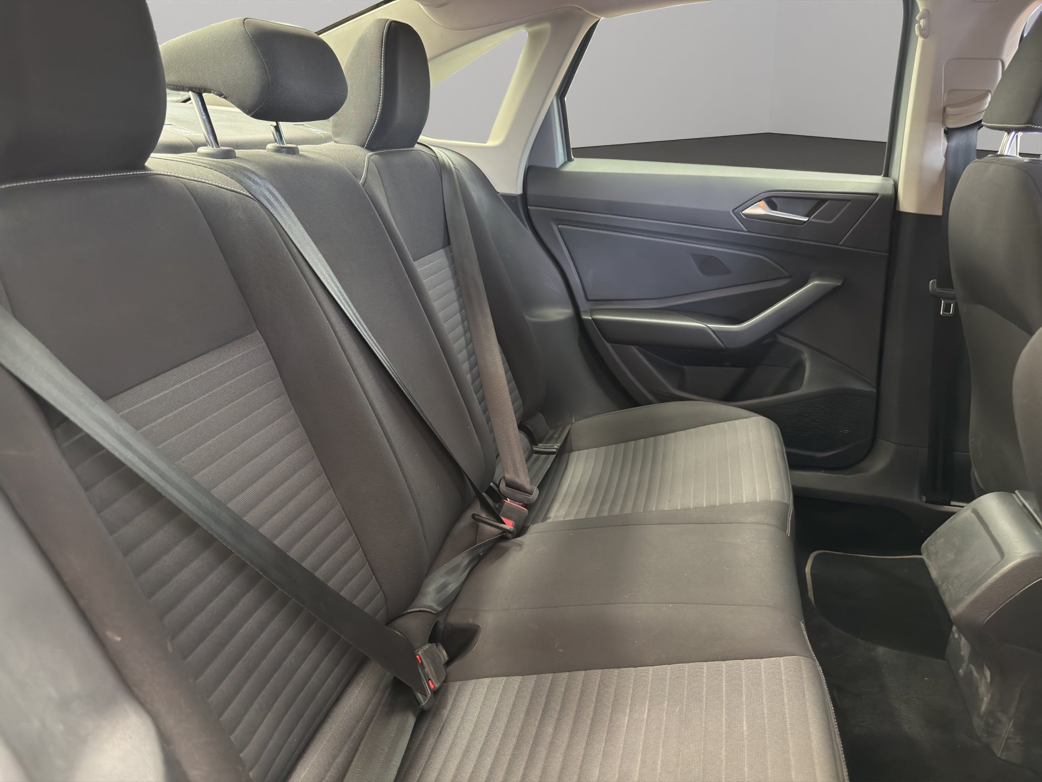2023 Volkswagen Jetta A7 4 pts. Comfortline, 1.4T, TA, RA-16