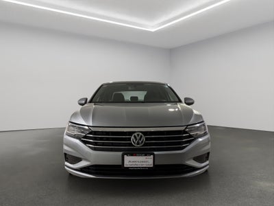 2019 Volkswagen Jetta A7 4 pts. Confortline, 1.4T, TM6, RA-16