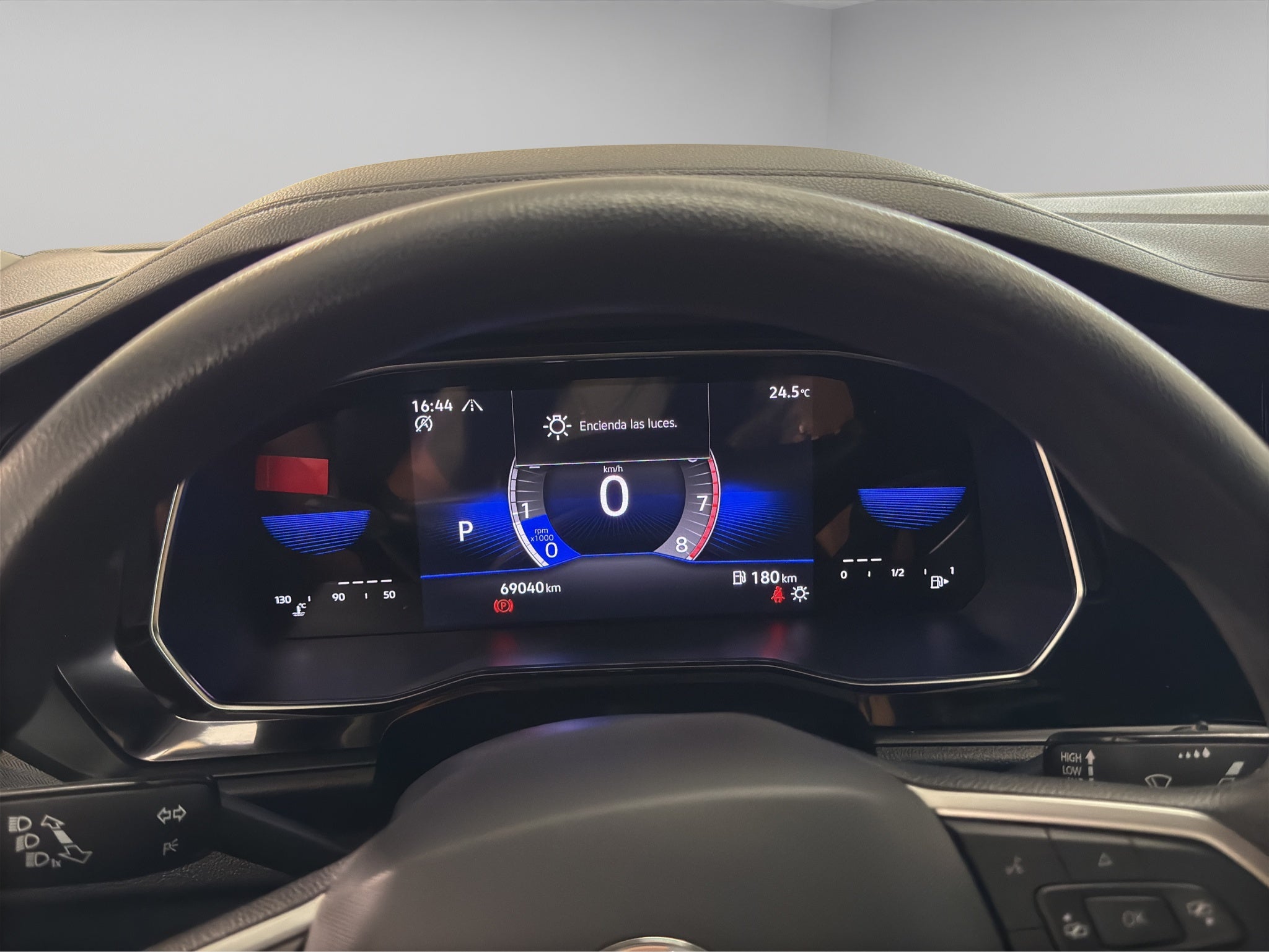 2023 Volkswagen Jetta A7 4 pts. Trendline, 1.4T, TM5, R-16