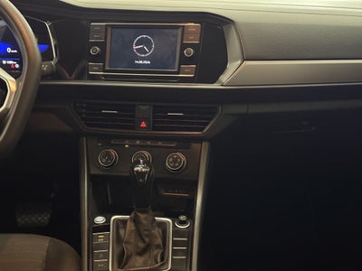 2023 Volkswagen Jetta A7 4 pts. Trendline, 1.4T, TM5, R-16