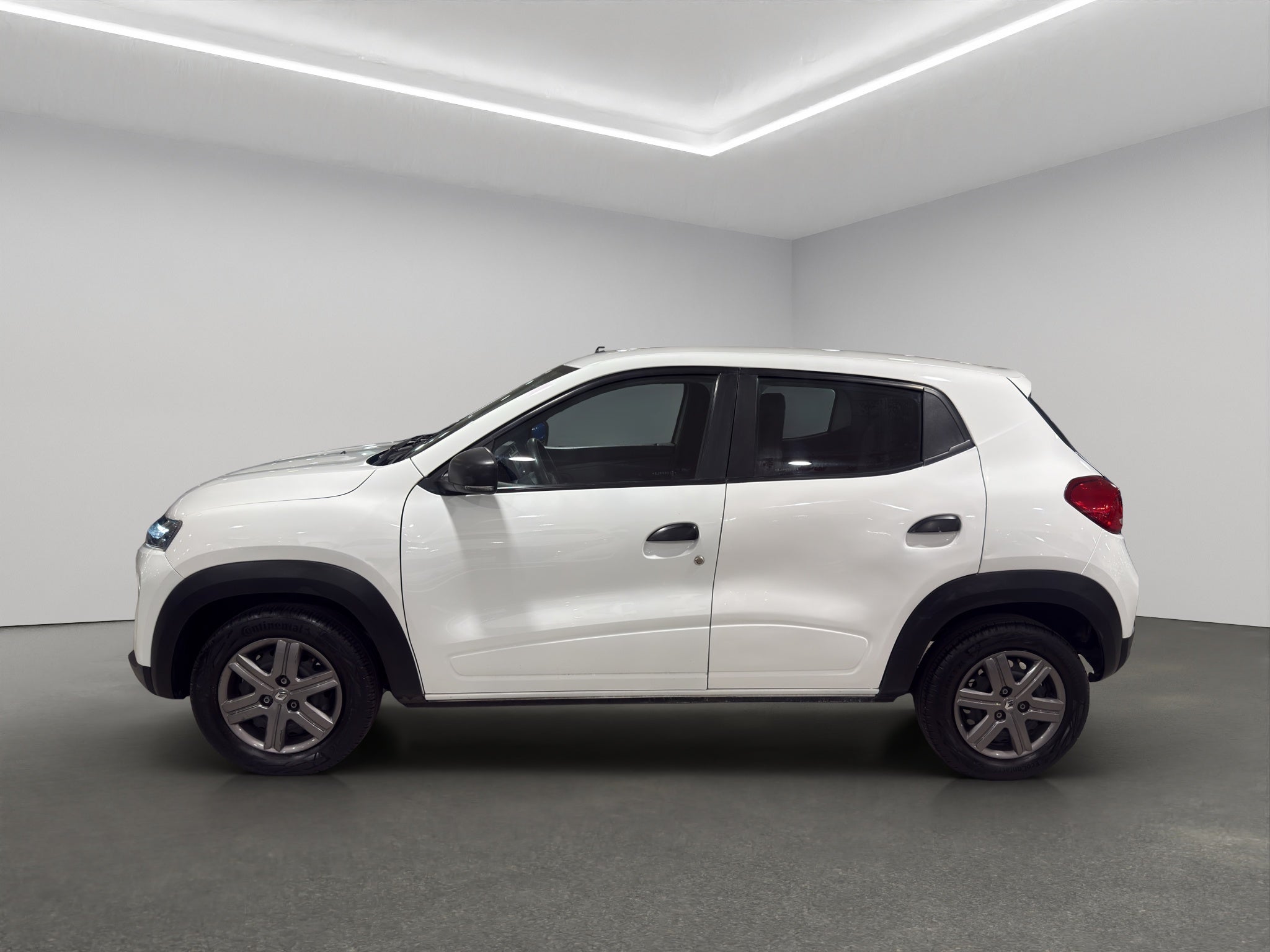 2025 Renault Kwid 5 pts. HB Intens, TM5, a/ac., R-14