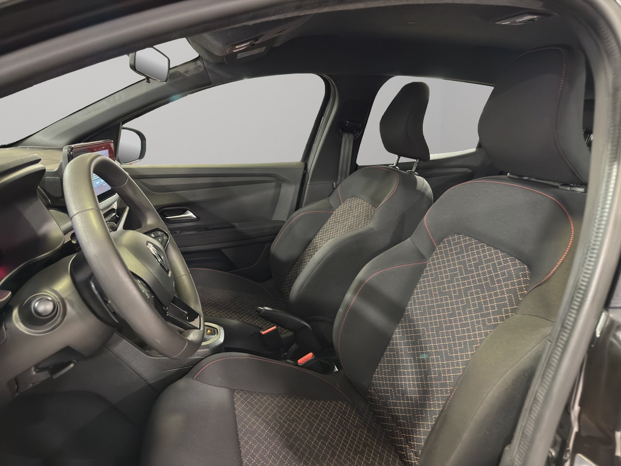 2025 Renault Kardian VUD 5 pts. Evolution EDC, 1.0T, TA, a/ac., RA-16