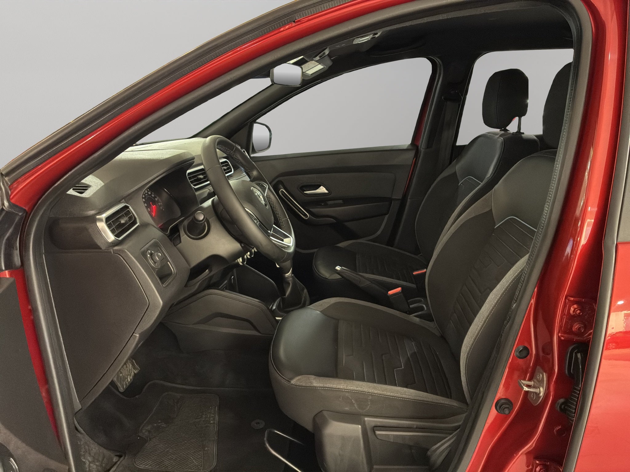 2024 Renault Duster VUD 5 pts. Iconic, 1.3T, TA, a/ac. Aut., botón encend., RA-17