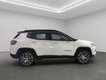 2023 Jeep Compass VUD 5 pts. Altitude, 1.3T, TA, a/ac. Aut., piel, cambios al volante, RA-19