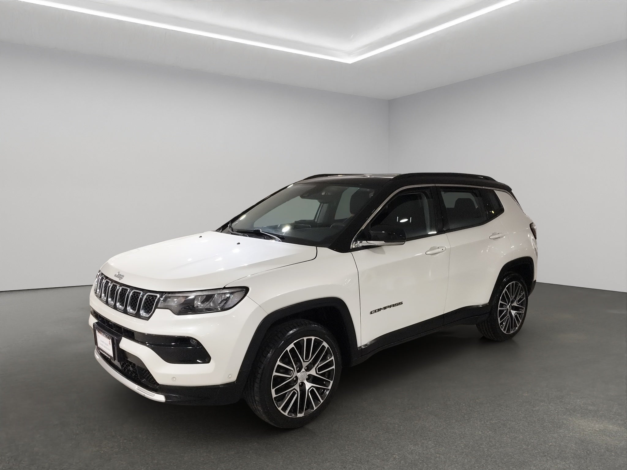 2023 Jeep Compass VUD 5 pts. Altitude, 1.3T, TA, a/ac. Aut., piel, cambios al volante, RA-19