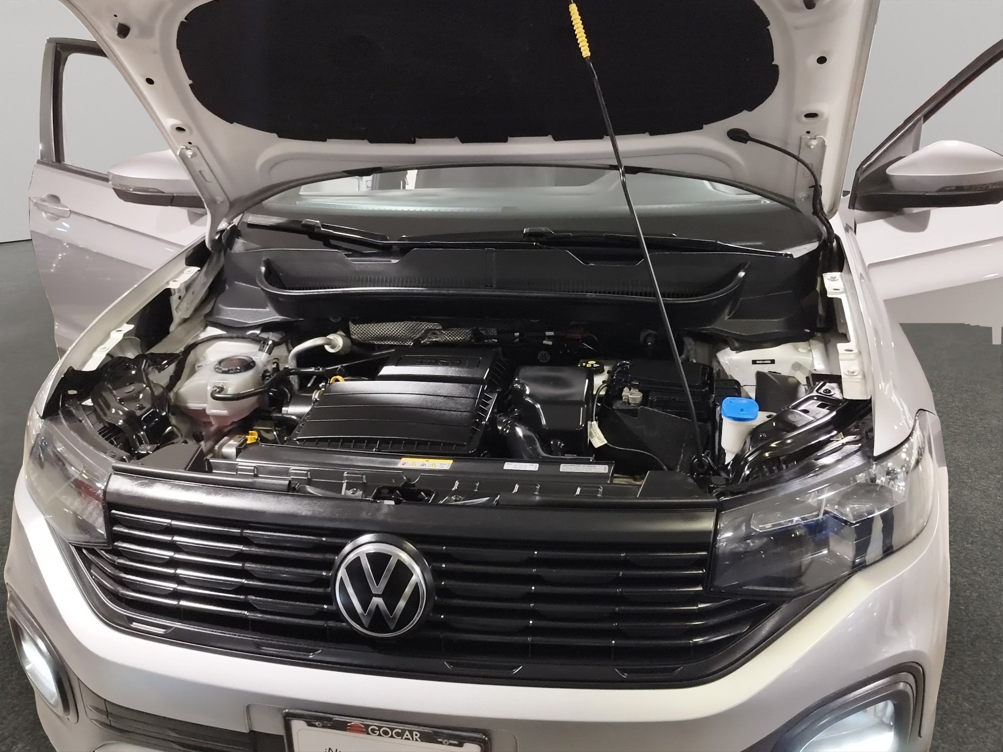 2024 Volkswagen T-Cross VUD 5 pts. Trendline, 1.6l, TA, a/ac., RA-16