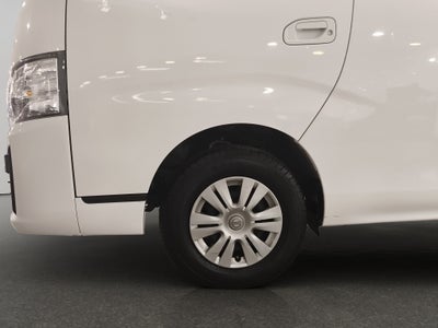 2022 Nissan Urvan Pasajeros 4 pts. TM5, a/ac., VE, 12 pas.
