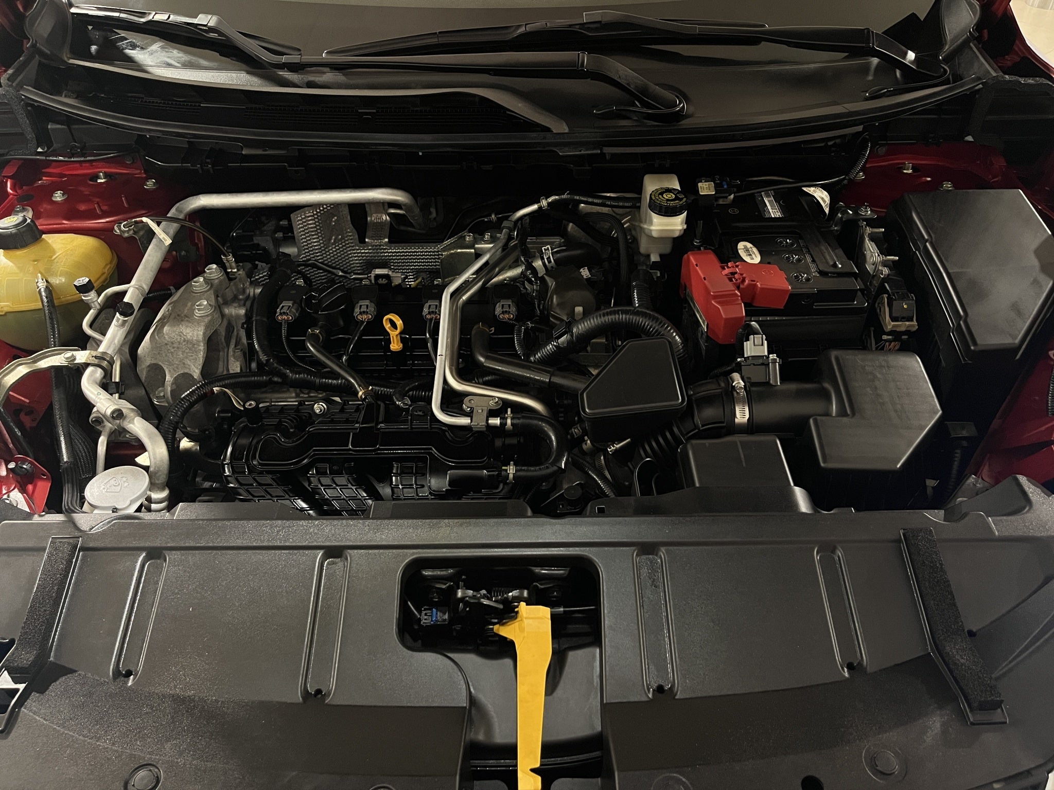 2023 Nissan X-Trail VUD 5 pts. Exclusive, TA, piel, RA-18 (línea nueva)