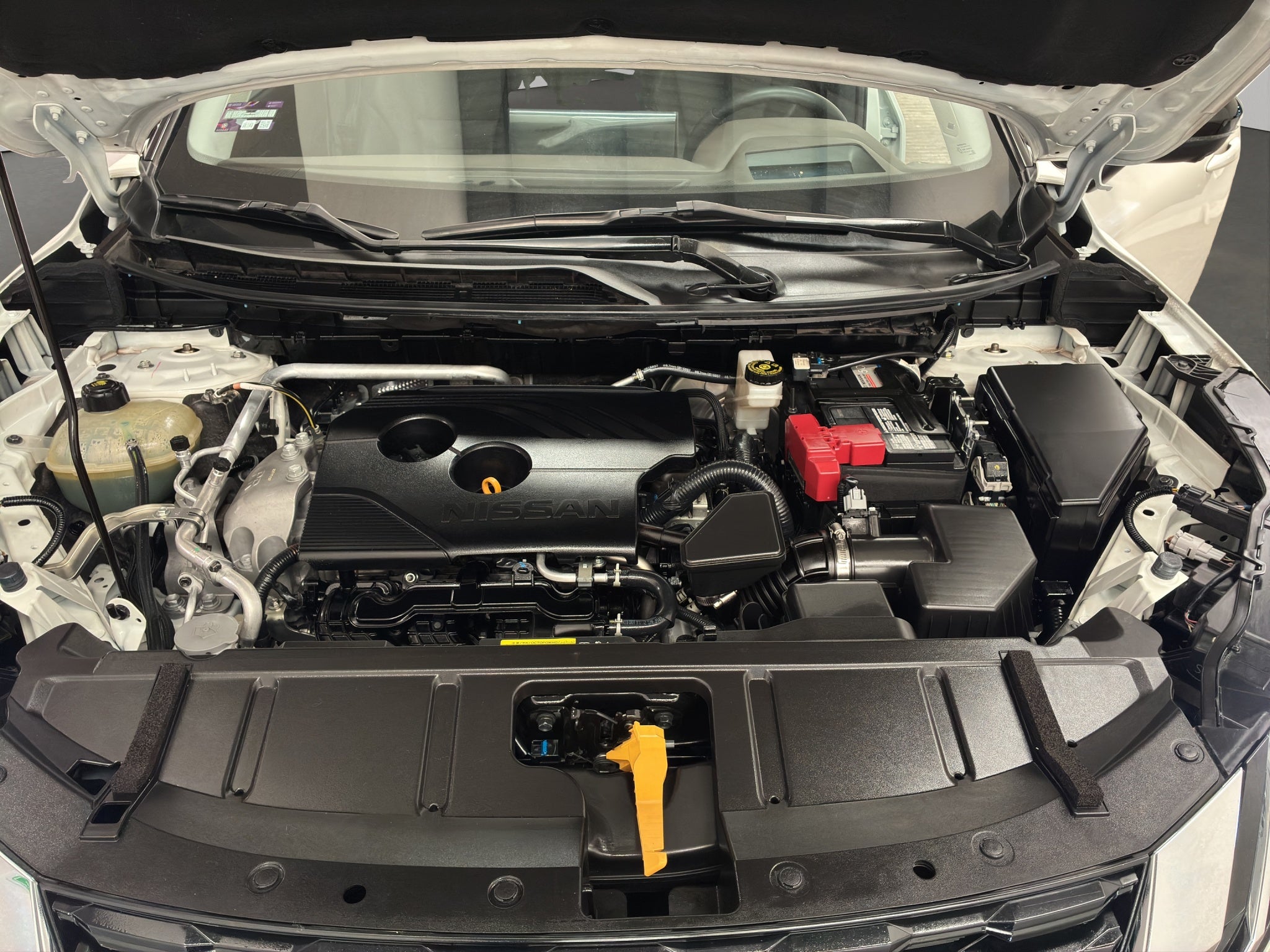 2024 Nissan X-Trail VUD 5 pts. Platinum Plus, TA, piel, QCP, GPS, ADAS, RA-19