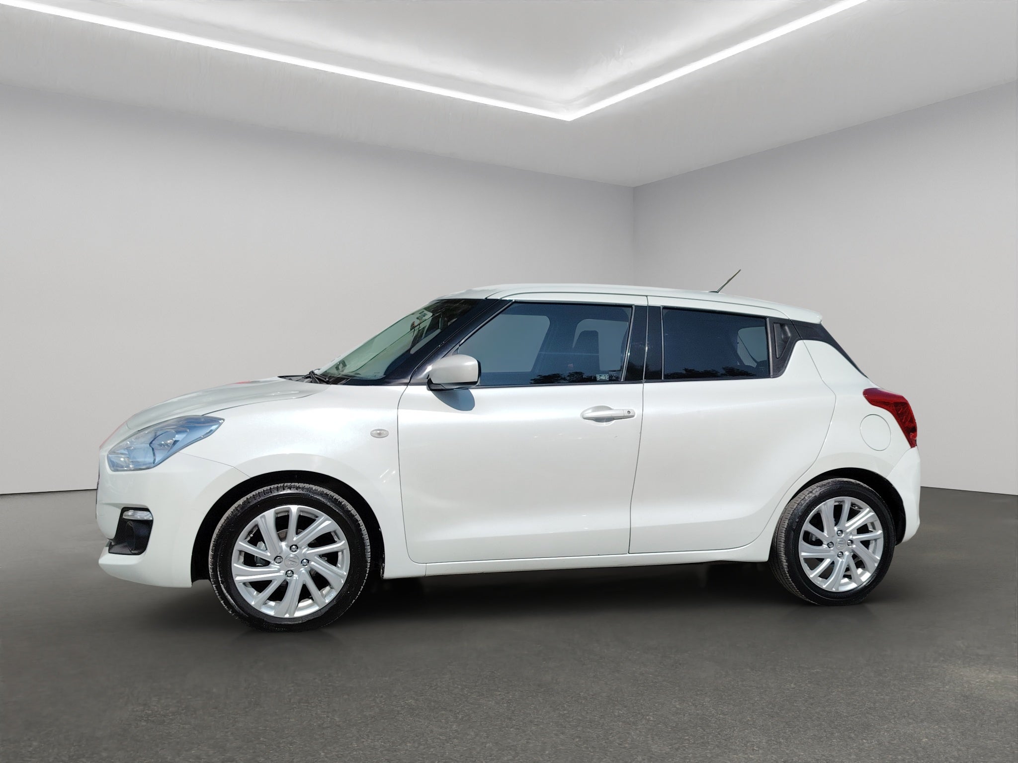 2023 Suzuki Swift 5 pts. HB GLS, L4, 1.2l, TM5, a/ac., MP3, RA-16