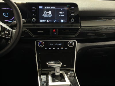 2024 Kia Seltos VUD 5 pts. EX, 1.5l, TA, RA-16 (cambio de línea)