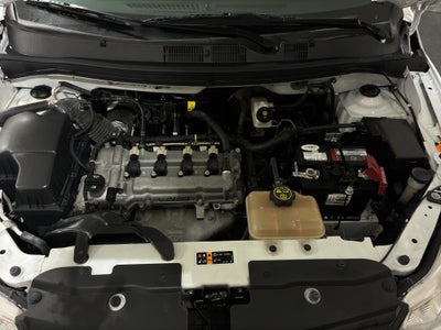 2023 Chevrolet Aveo 4 pts. LT, TM5, a/ac. Aut., f. niebla, RA-15 (línea anterior)