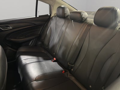 2024 MG MG5 4 pts. Elegance, 1.5l, TM5, VE, piel, QC, RA-16 (línea anterior)