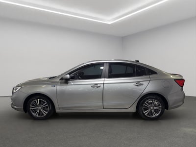 2024 MG MG5 4 pts. Elegance, 1.5l, TM5, VE, piel, QC, RA-16 (línea anterior)