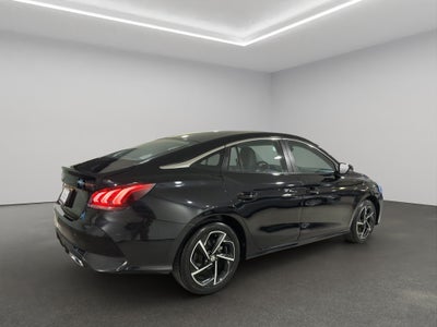2024 MG GT 4 pts. Alpha, 1.5T, TA, piel, QC, cambios al volante, RA-17