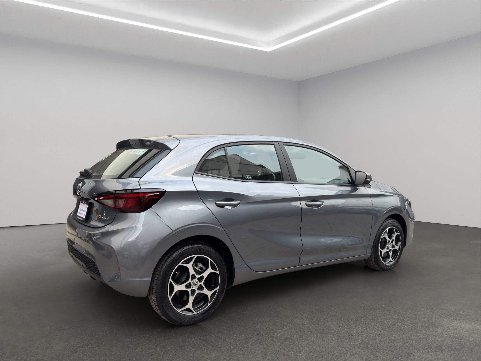 2025 MG MG3 5 pts. HB Excite, 1.5l, TA, VE, piel, QC, pantalla, RA-16