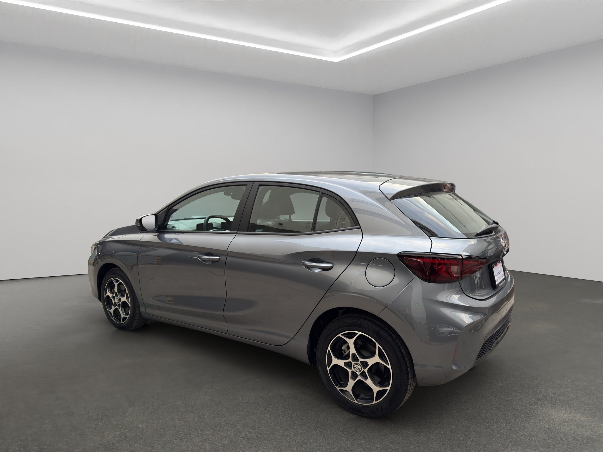 2025 MG MG3 5 pts. HB Excite, 1.5l, TA, VE, piel, QC, pantalla, RA-16