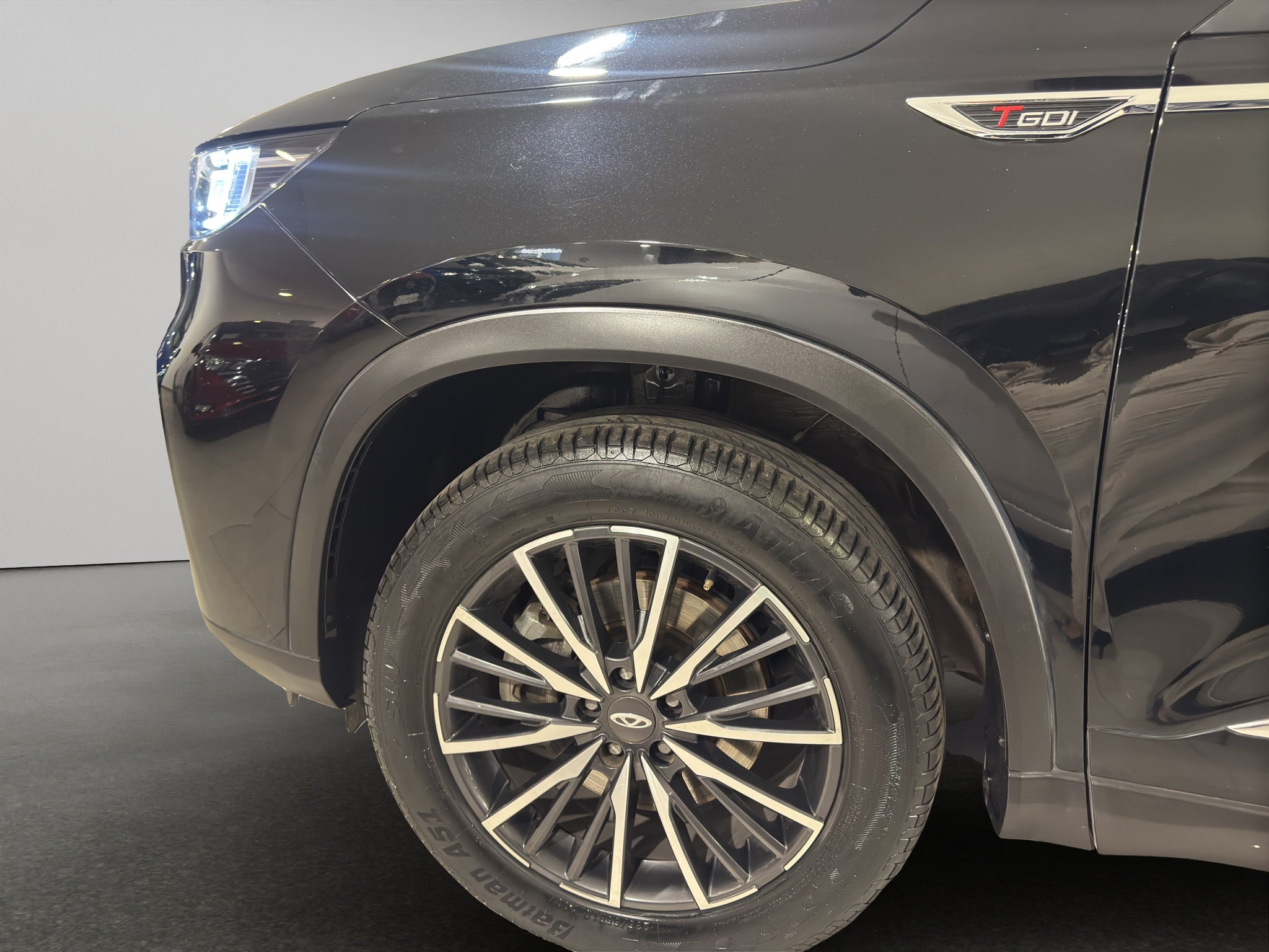 2023 Chirey Tiggo 8 Pro VUD 5 pts. Pro Max Premium, 2.0T, CVT, ADAS, RA-18
