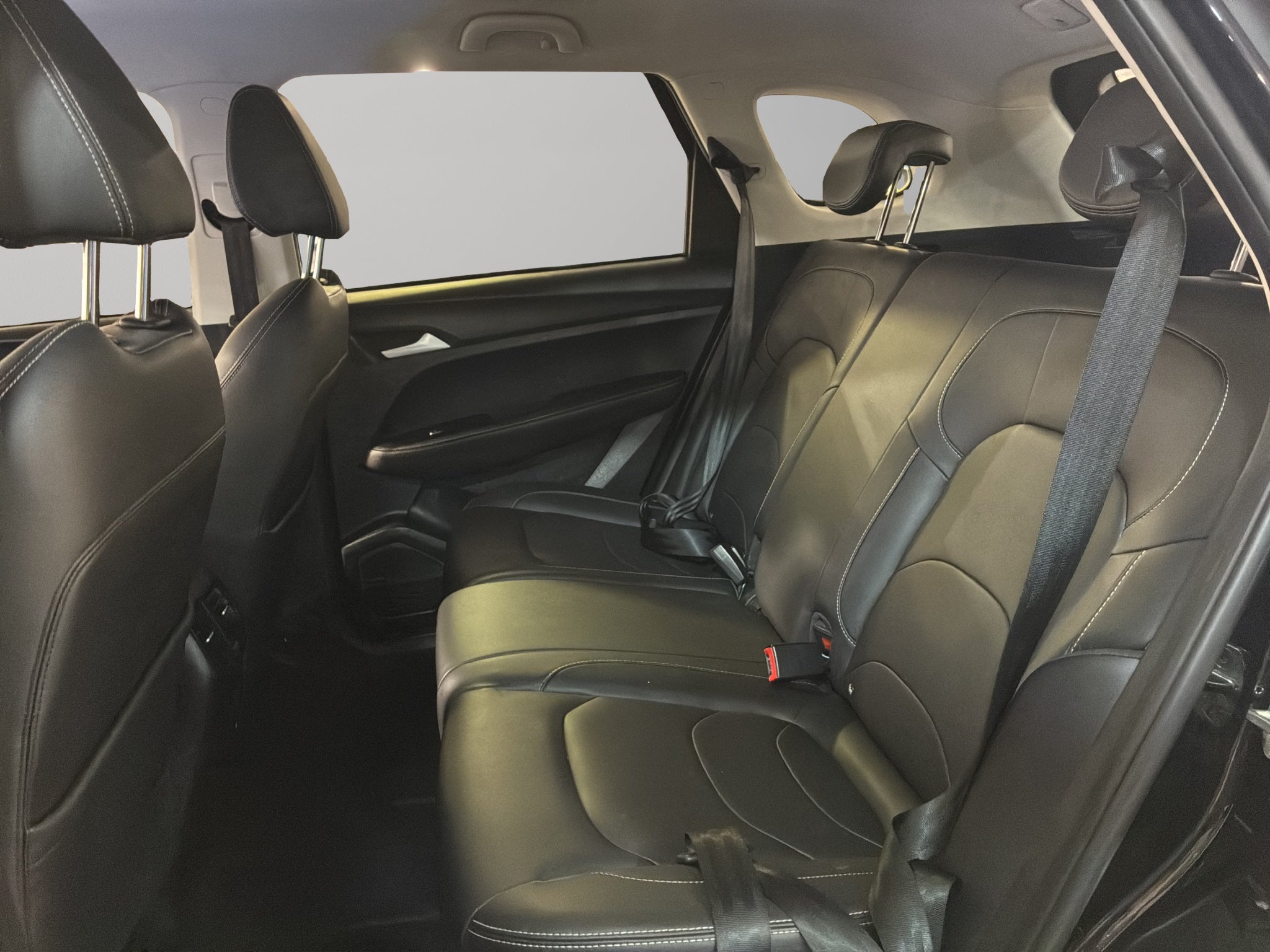 2023 Chevrolet Captiva VUD 5 pts. LT, 1.5T, TA, a/ac., 5 pas., RA-18 (línea anterior)