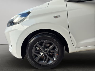 2022 Hyundai Grand i10 5 pts. HB GL MID, TM5, a/ac., RA-14