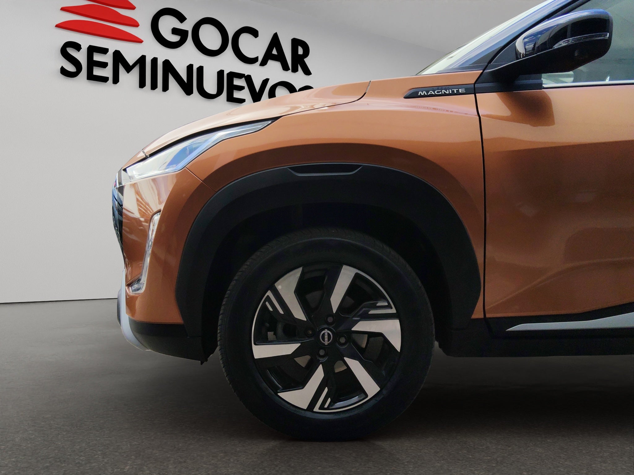 2025 Nissan Magnite VUD 5 pts. Exclusive, 1.0T, TM5, piel, RA-16