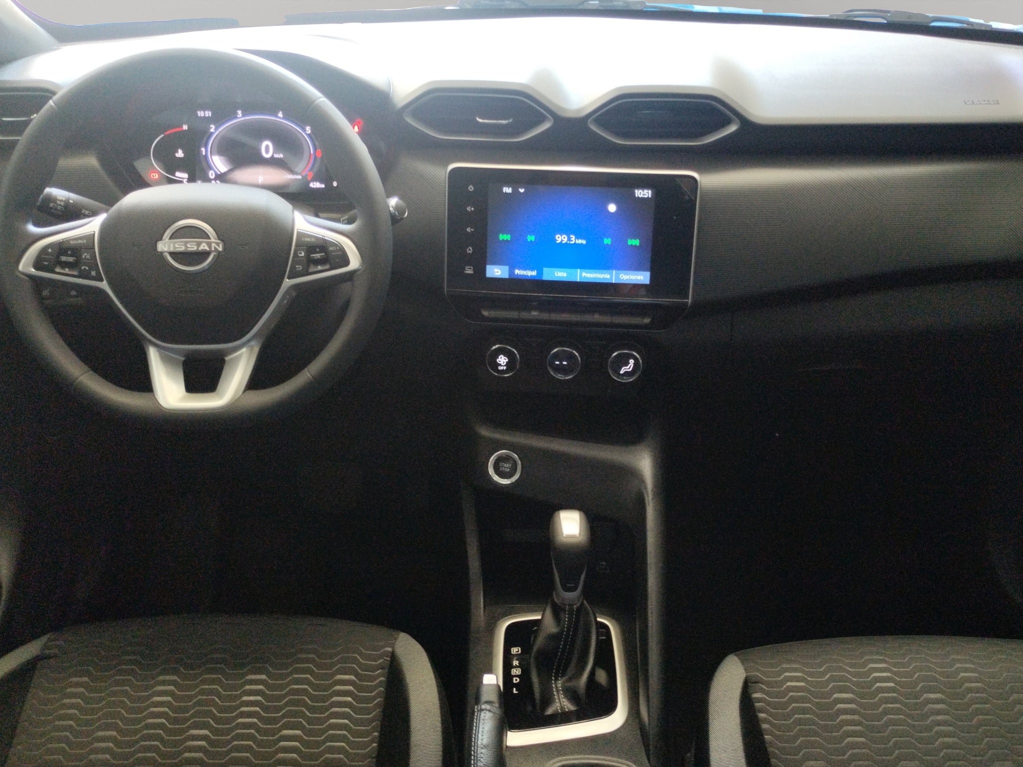 2025 Nissan Magnite VUD 5 pts. Advance, 1.0T, TM5, RA-16