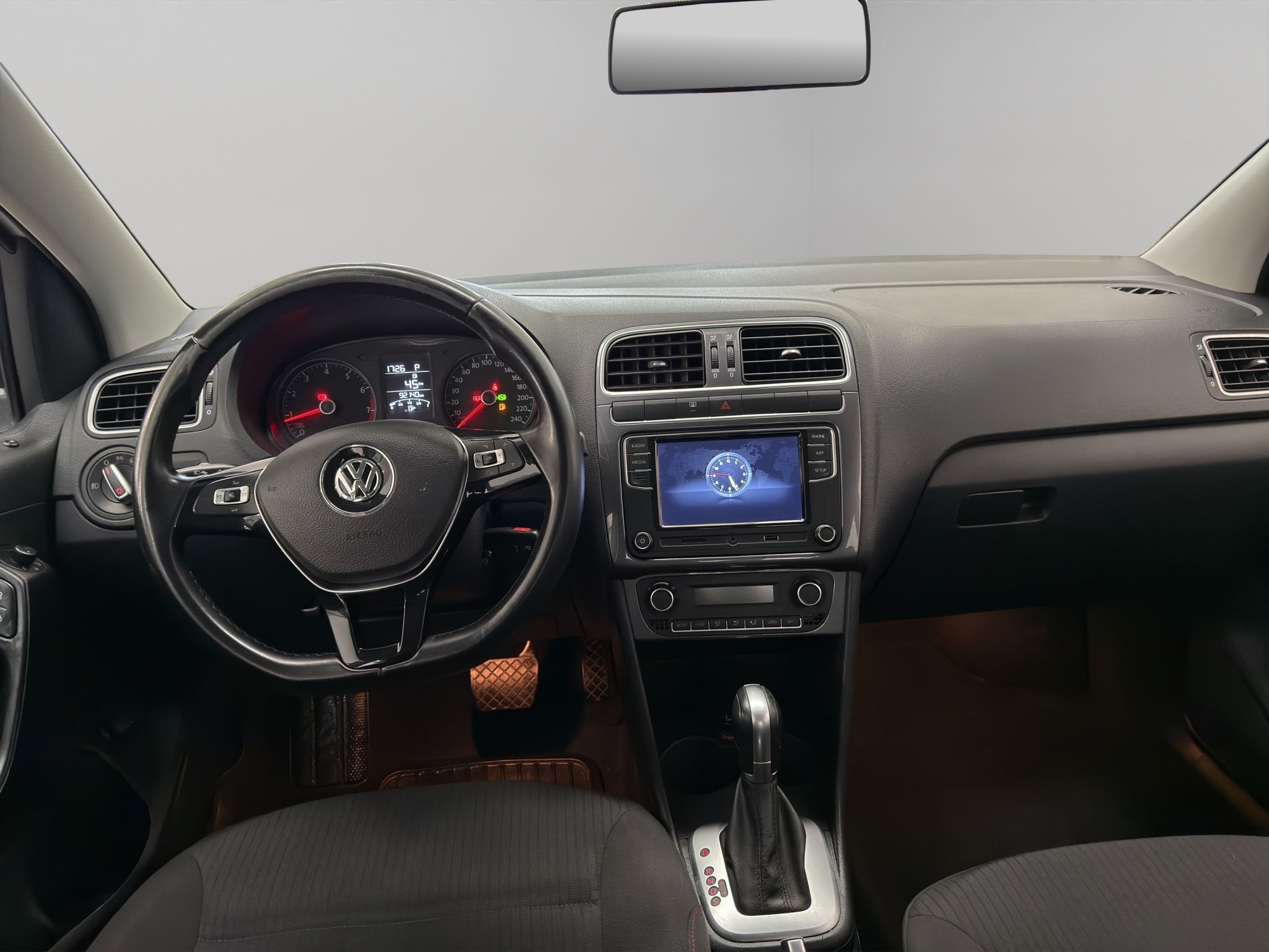 2022 Volkswagen Vento 4 pts. Join, TM5, a/ac., cámara reversa, RA-16