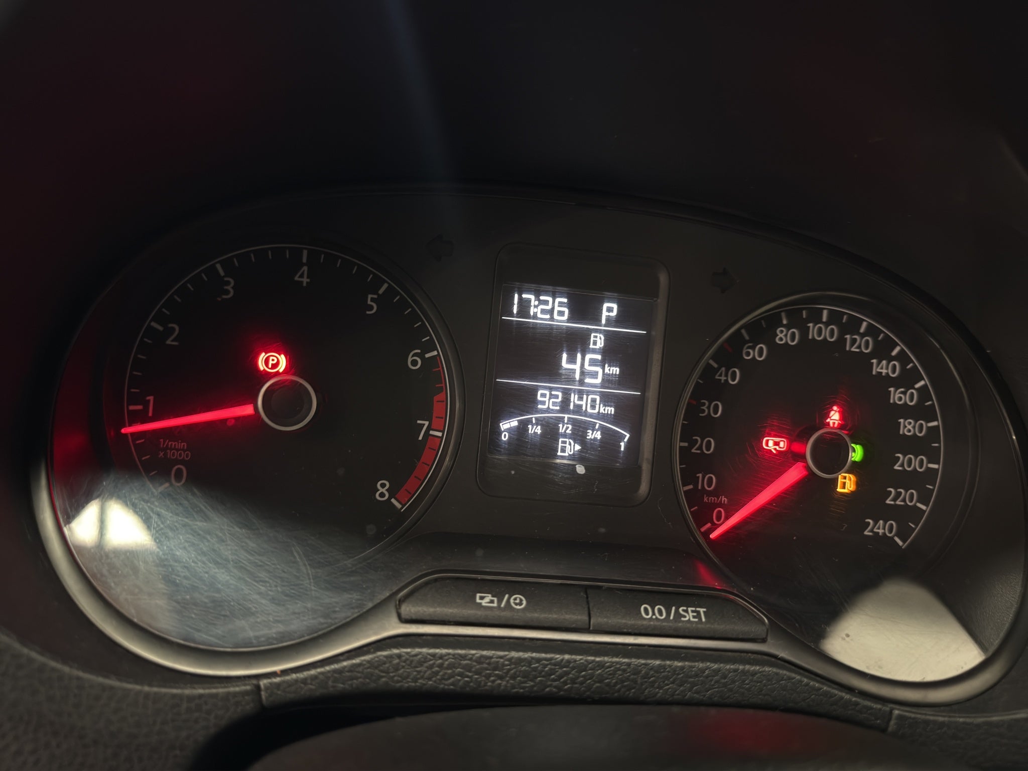 2022 Volkswagen Vento 4 pts. Join, TM5, a/ac., cámara reversa, RA-16
