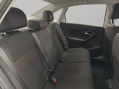 2022 Volkswagen Vento 4 pts. Join, TM5, a/ac., cámara reversa, RA-16