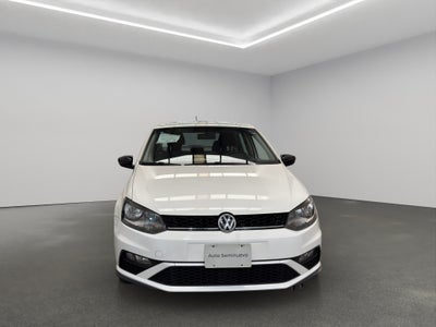 2022 Volkswagen Vento 4 pts. Join, TM5, a/ac., cámara reversa, RA-16
