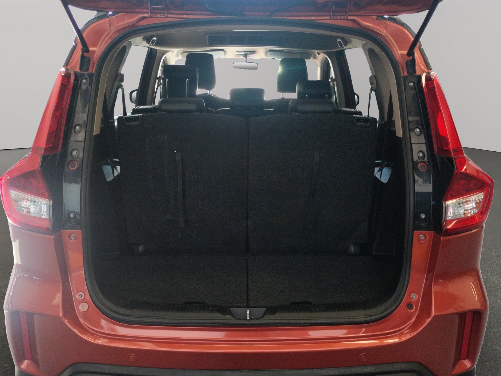 2023 Suzuki Ertiga Minivan 5 pts. XL7, 1.5l, TA, a/ac. Aut., f. led, RA-16