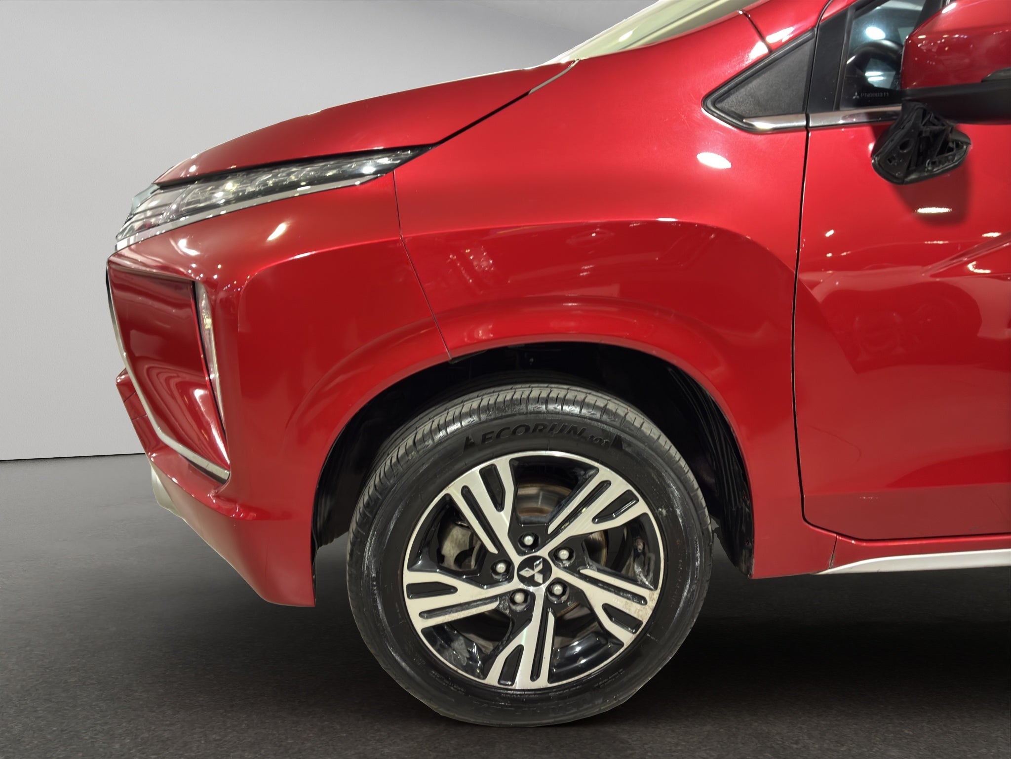 2023 Mitsubishi Xpander VUD 5 pts. GLS, 1.5l, TA, 7 pas., RA-16