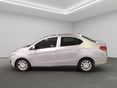 2022 Dodge Attitude 4 pts. SE, 1.2l, TM5, a/ac., VE del., R-14