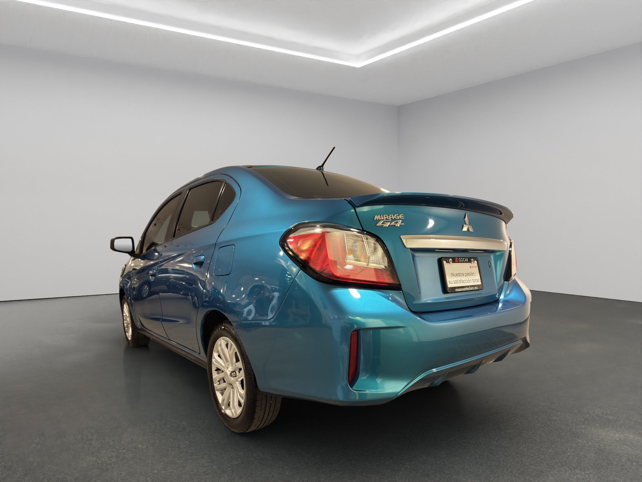 2025 Mitsubishi Mirage 4 pts. G4 GLS, TM5, climatronic, VE, f. niebla, RA-15