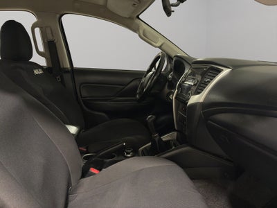 2023 Mitsubishi Comerciales L200 Pick-Up 4 pts. GLX, Doble Cab., 2.4TD, TM5, 4x4