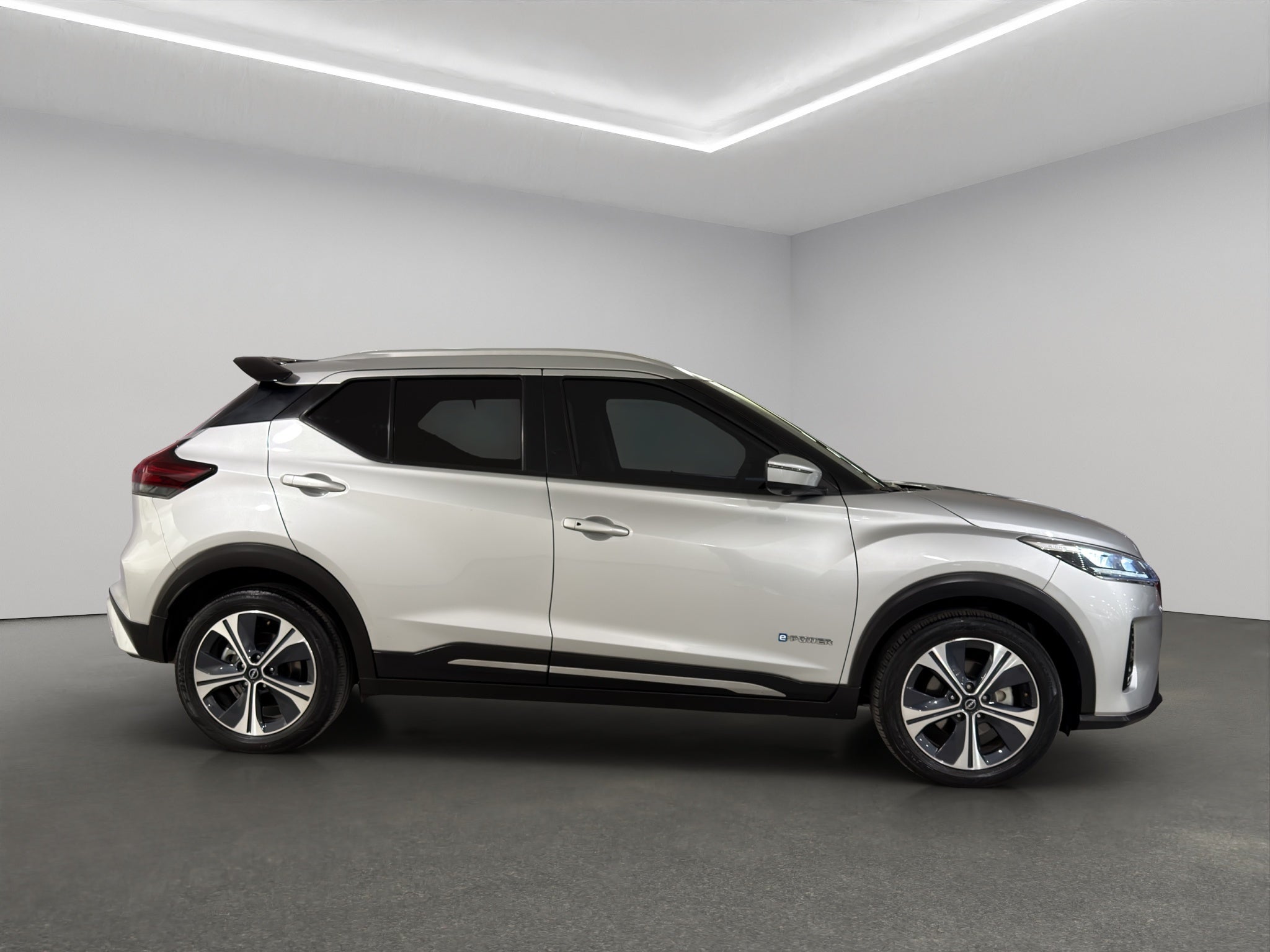 2023 Nissan Kicks VUD 5 pts. Platinum e-Power, E-REV, TA, piel, ADAS, RA-17