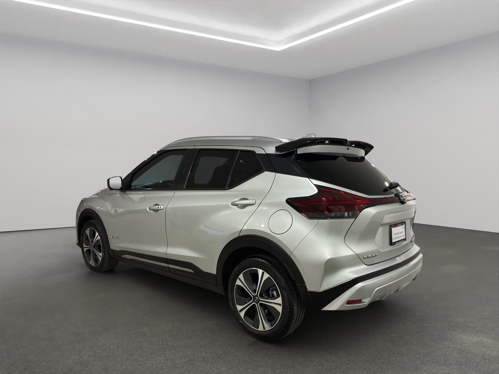2023 Nissan Kicks VUD 5 pts. Platinum e-Power, E-REV, TA, piel, ADAS, RA-17